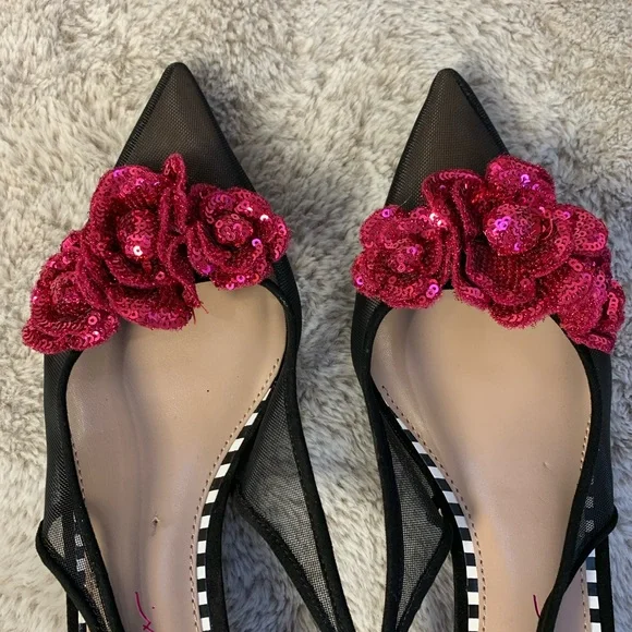 The Blue by Betsey Johnson Aurorra Black Mesh Slingback Flower Pumps 8 NEW** - Picture 5 of 10